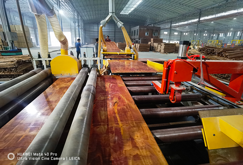 建筑模板廠家直銷(xiāo)