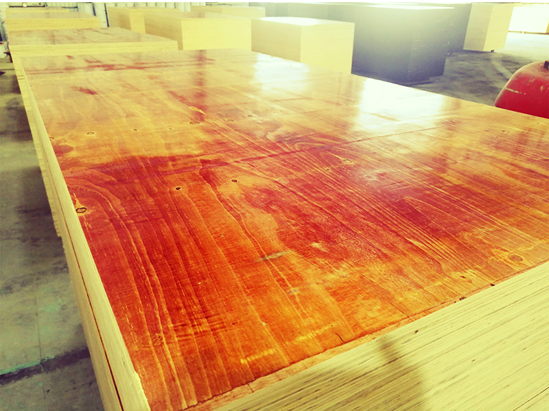 影響建筑模板價(jià)格的因素有哪些?